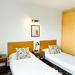 Apartman Sea Pool And Relax Comotucasa