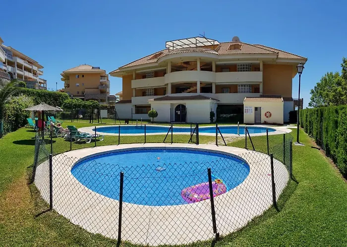 Апартаменти Sea Pool And Relax Comotucasa Фуенхірола