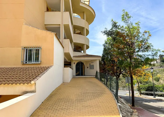 Апартаменти Sea Pool And Relax Comotucasa *